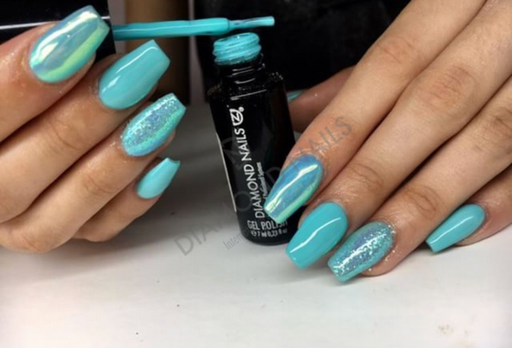 Gel Lac Unghii False Dn047 Turcoaz Deschis Diamond Nai