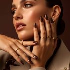 Diamond Nails Gel Lac - DN223 - Maro închis Floral  - 4ml