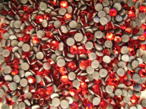 Pietre Swarovski Metalice, Rosu , 20buc